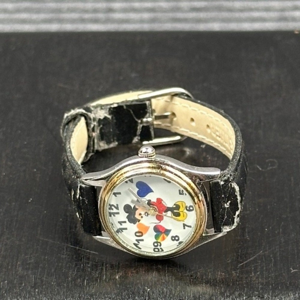 Vintage Disney Mickey Mouse Watch Hearts Dial Black Leather Band